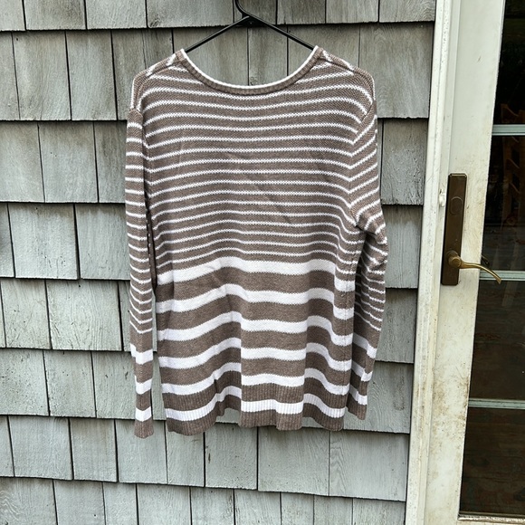 Athleta Sweater - Picture 2 of 4